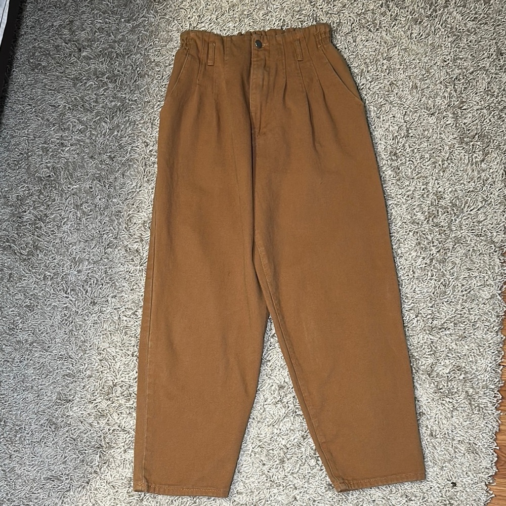 Aaron & Amber Pleated Elastic Waist Brown Pants Size Medium